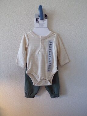 Member's Mark Baby Boys 2-Piece Playwear Set 3 Months Brown Stripe Henley Bodysu